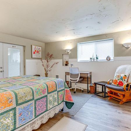 Charming Updated Retreat Walk To Lake Stevens! Exterior foto