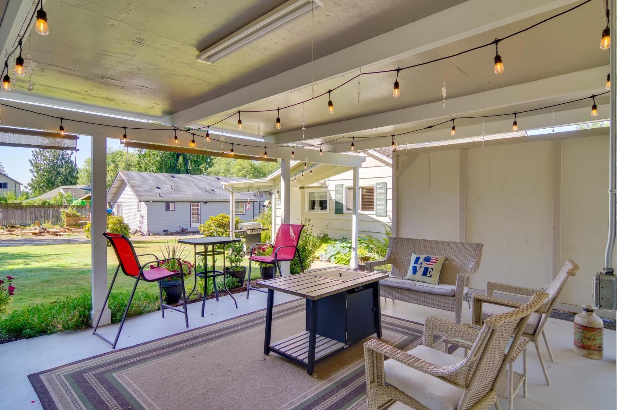 Charming Updated Retreat Walk To Lake Stevens! Exterior foto