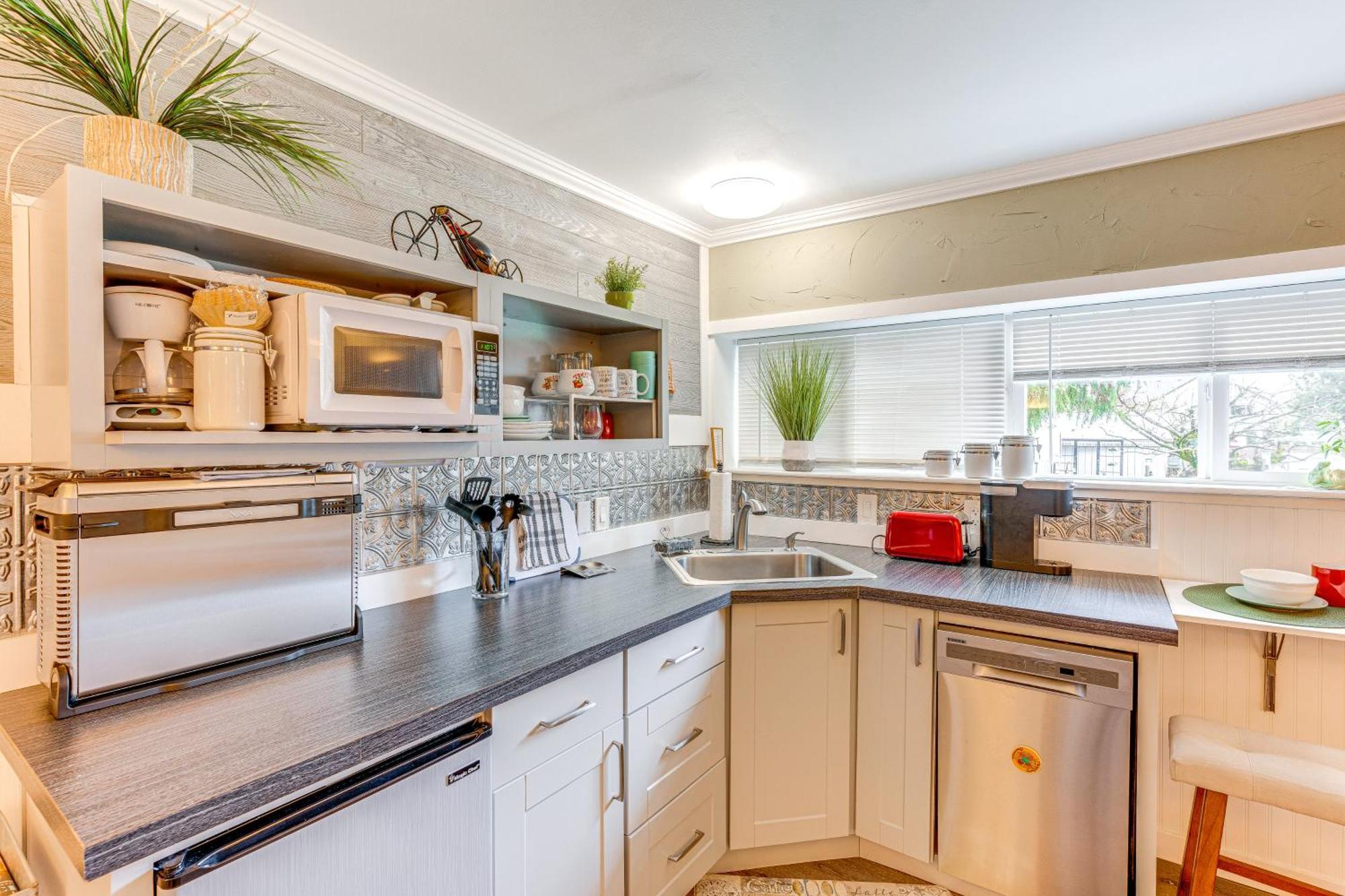 Charming Updated Retreat Walk To Lake Stevens! Exterior foto