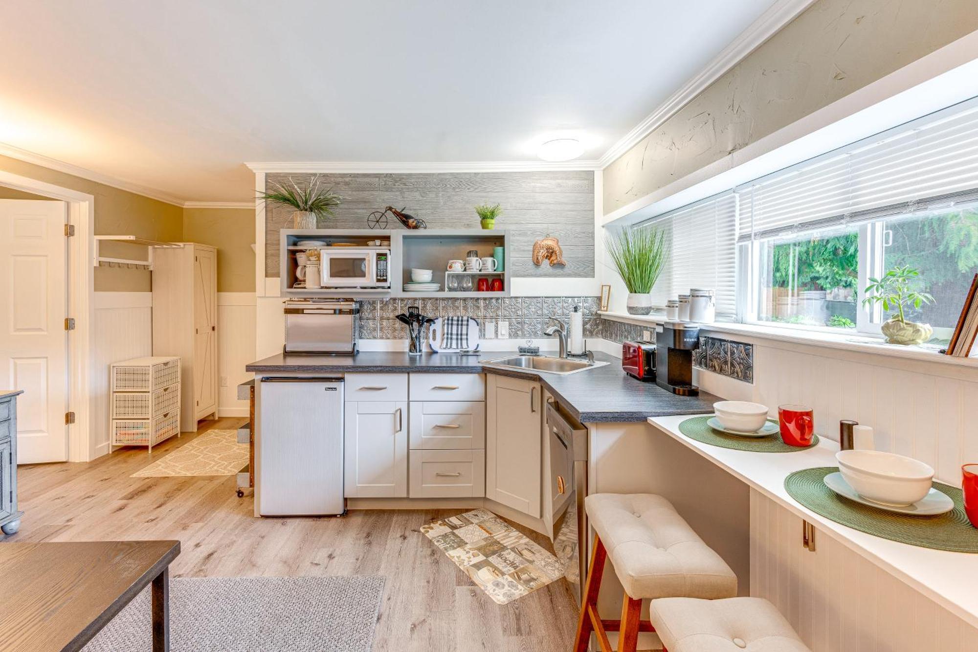 Charming Updated Retreat Walk To Lake Stevens! Exterior foto
